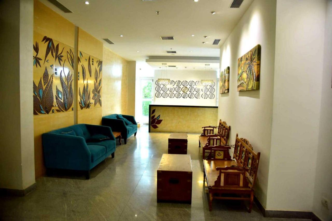 Hotel Sabareesh Park Maduráj Kültér fotó